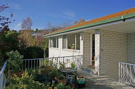 2/14 Lauramont Ave, Sandy Bay, TAS 7005