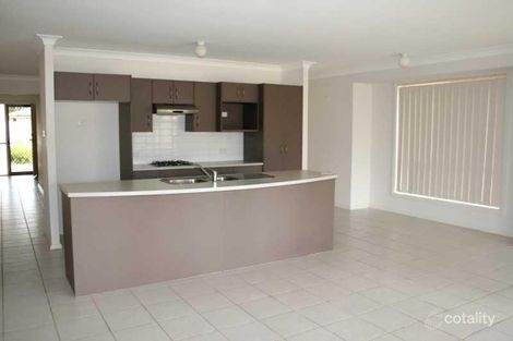 Property photo of 50A Hargreaves Circuit Metford NSW 2323