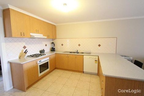 Property photo of 2/28 Jade Way Hillside VIC 3037