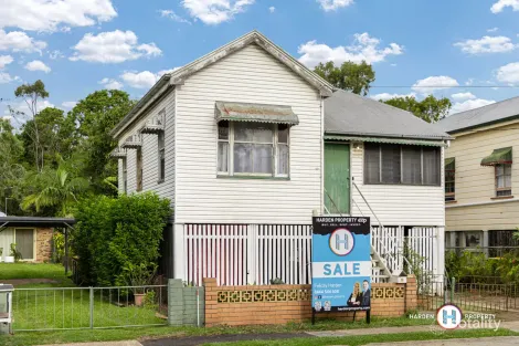 Property photo of 15 Second Avenue Sandgate QLD 4017
