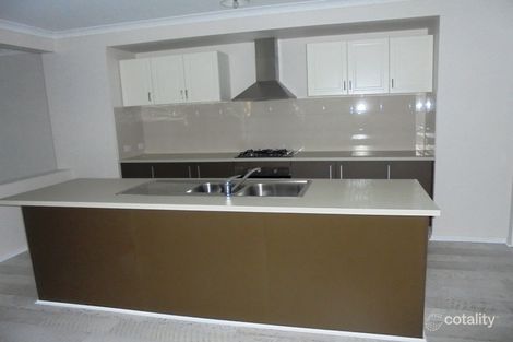 Property photo of 20 Clopton Rise Craigieburn VIC 3064