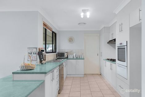 Property photo of 52 Clerkenwell Street Ambarvale NSW 2560