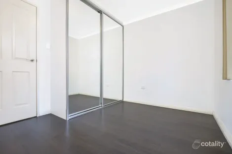 Property photo of 2/30 Kembla Street Wollongong NSW 2500