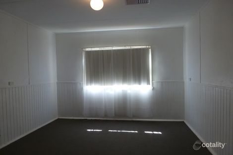 Property photo of 2 Russell Street Lamington WA 6430