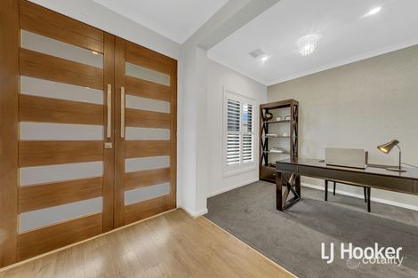 Property photo of 24 Hollyhoke Drive Maddingley VIC 3340