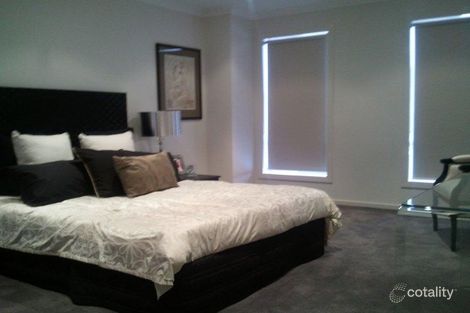 Property photo of 2/16 Everlasting Rise Kangaroo Flat VIC 3555