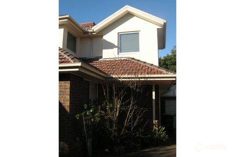 2/10a Oak St, Surrey Hills, VIC 3127