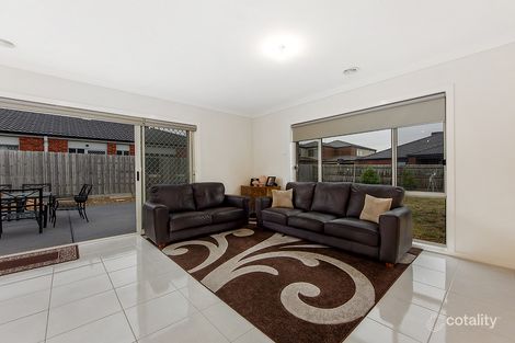 Property photo of 8 Kingston Drive Taylors Hill VIC 3037