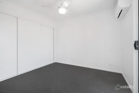 Property photo of 36 Mount Mitchell Street Park Ridge QLD 4125