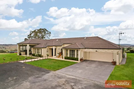 Property photo of 1 Samuel Way The Lagoon NSW 2795