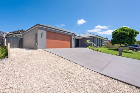 Property photo of 12 Agonis Gardens Yakamia WA 6330