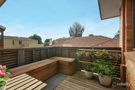 Property photo of 2/539 Orrong Road Armadale VIC 3143