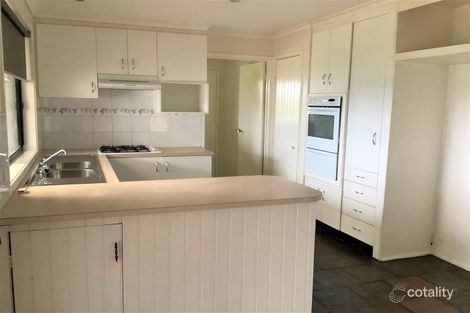 Property photo of 29 Riversdale Crescent Darley VIC 3340
