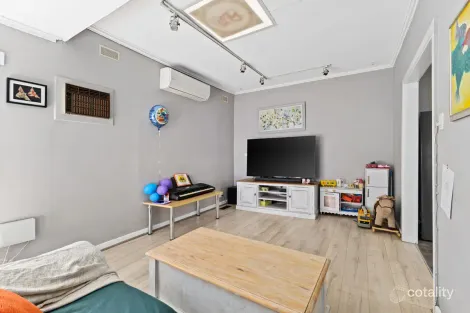 Property photo of 12 Grubb Avenue Traralgon VIC 3844