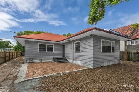 672 Kingsford Smith Dr, Hamilton, QLD 4007