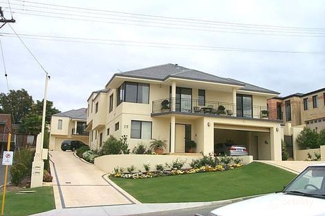 15 Edgehill St, Scarborough, WA 6019