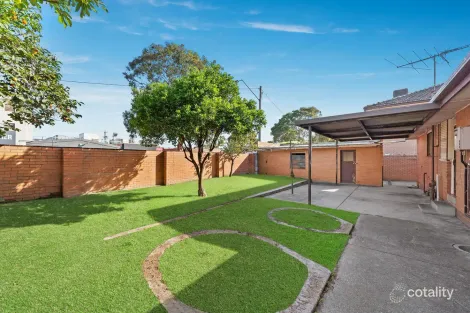 Property photo of 8 Penn Court Fawkner VIC 3060