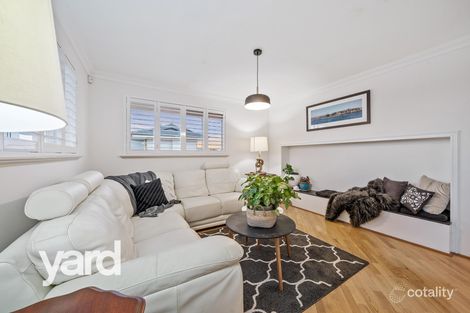 Property photo of 18 Waring Way Kardinya WA 6163