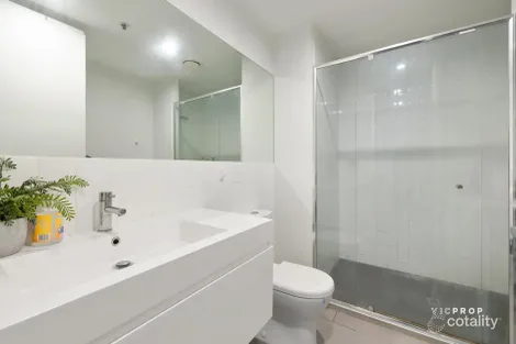 Property photo of 606/632 Doncaster Road Doncaster VIC 3108