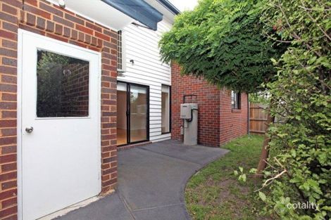 Property photo of 1/17 Evans Crescent Reservoir VIC 3073
