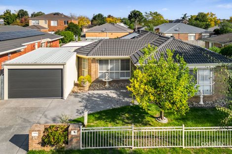 Property photo of 28 Tangerine Drive Narre Warren South VIC 3805
