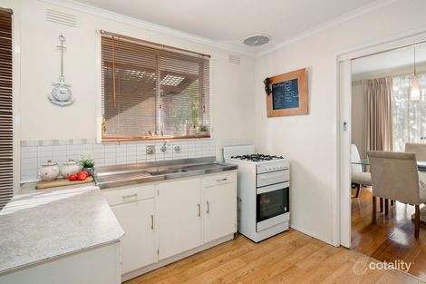 Property photo of 32 Derna Crescent Frankston VIC 3199