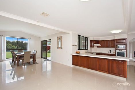 Property photo of 190 Nineteenth Avenue Elanora QLD 4221