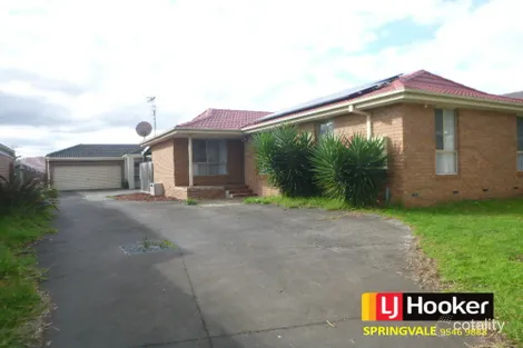 Property photo of 13 Ivan Crescent Hampton Park VIC 3976