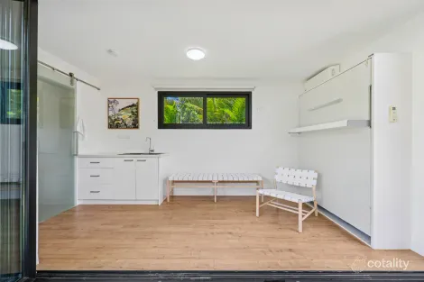 Property photo of 115 Newport Drive Robina QLD 4226