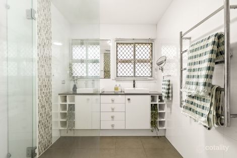 Property photo of 58 Hamilton Road Wavell Heights QLD 4012