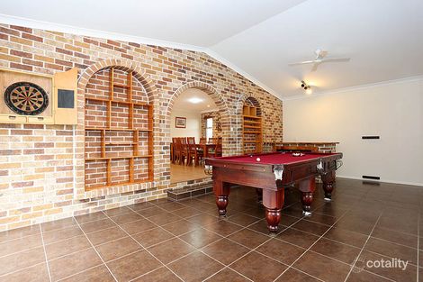 Property photo of 7 Trevally Place Sandstone Point QLD 4511