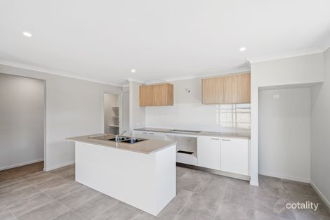 Property photo of 6 Fullback Road Clyde VIC 3978