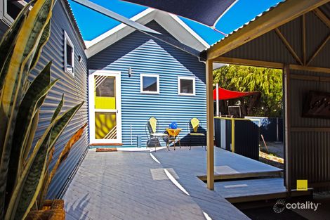 Property photo of 10 McDonald Place Green Head WA 6514