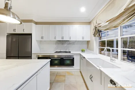 Property photo of 14 Tennyson Crescent Forrest ACT 2603