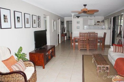 Property photo of 10 Serafina Drive Helensvale QLD 4212