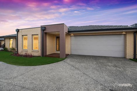 4/24 Green Island Ave, Mount Martha, VIC 3934