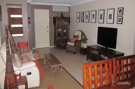 Property photo of 10 Serafina Drive Helensvale QLD 4212