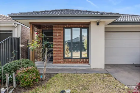 Property photo of 8 Mulgra View Tarneit VIC 3029