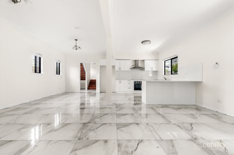 Property photo of 50 Witton Road Indooroopilly QLD 4068