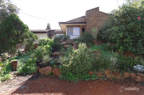 Property photo of 40 Orangedale Road Lesmurdie WA 6076