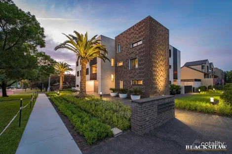 14/27 Moore St, Turner, ACT 2612