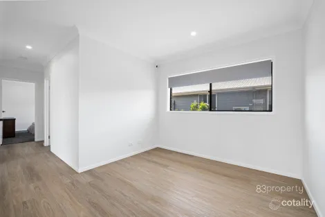 Property photo of 15 Ridgevale Drive Regency Downs QLD 4341