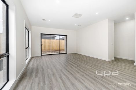 Property photo of 51 Potter Circuit Mickleham VIC 3064