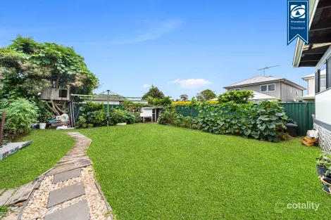 Property photo of 62 Brallos Avenue Holsworthy NSW 2173