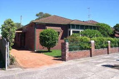 4 Gordon Ave, Hamilton, NSW 2303