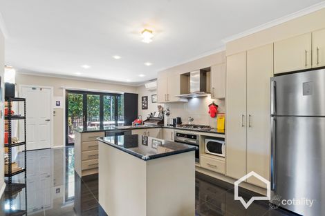 Property photo of 3 Alpaca Court Kangaroo Flat VIC 3555