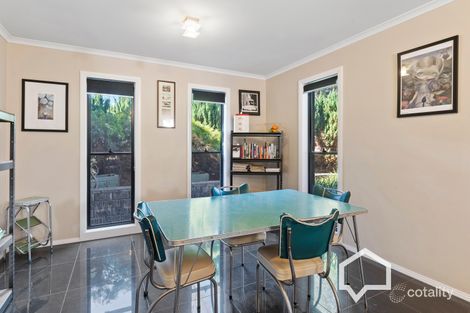 Property photo of 3 Alpaca Court Kangaroo Flat VIC 3555