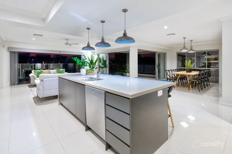 Property photo of 100 North Quay Circuit Hope Island QLD 4212