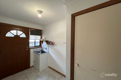 Property photo of 16 Shearwater Court Hoppers Crossing VIC 3029