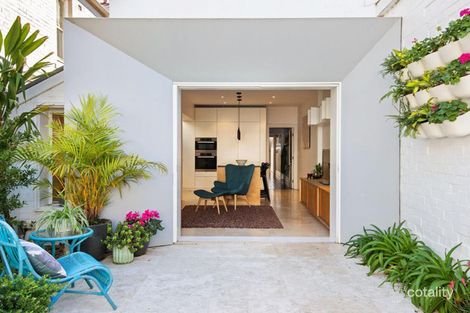 Property photo of 110 Edgecliff Road Woollahra NSW 2025